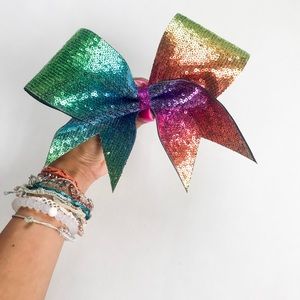 Cheer bow (black ribbon base)